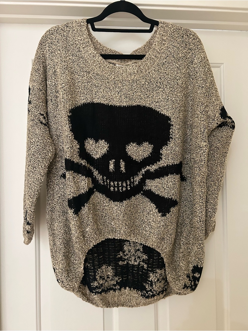 Skull sweater